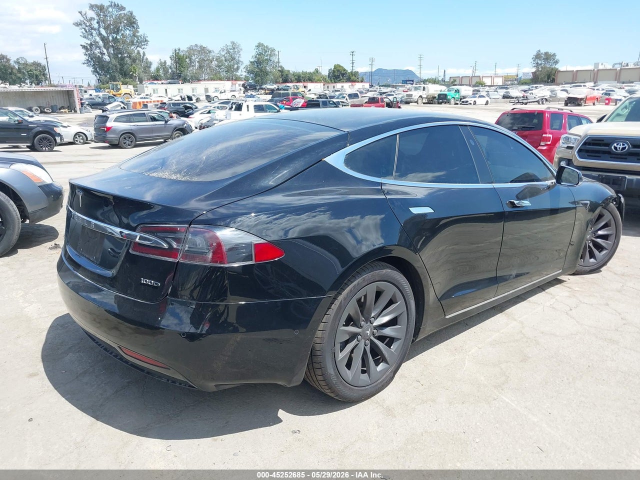 2019 TESLA MODEL S 100D/75D/LONG RANGE/STANDARD RANGE · 4/11
