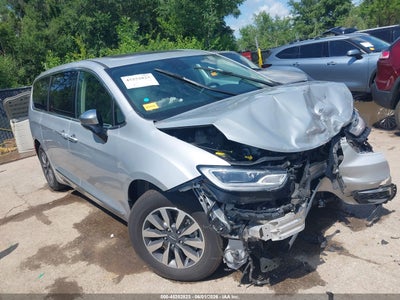 2023 CHRYSLER PACIFICA HYBRID LIMITED