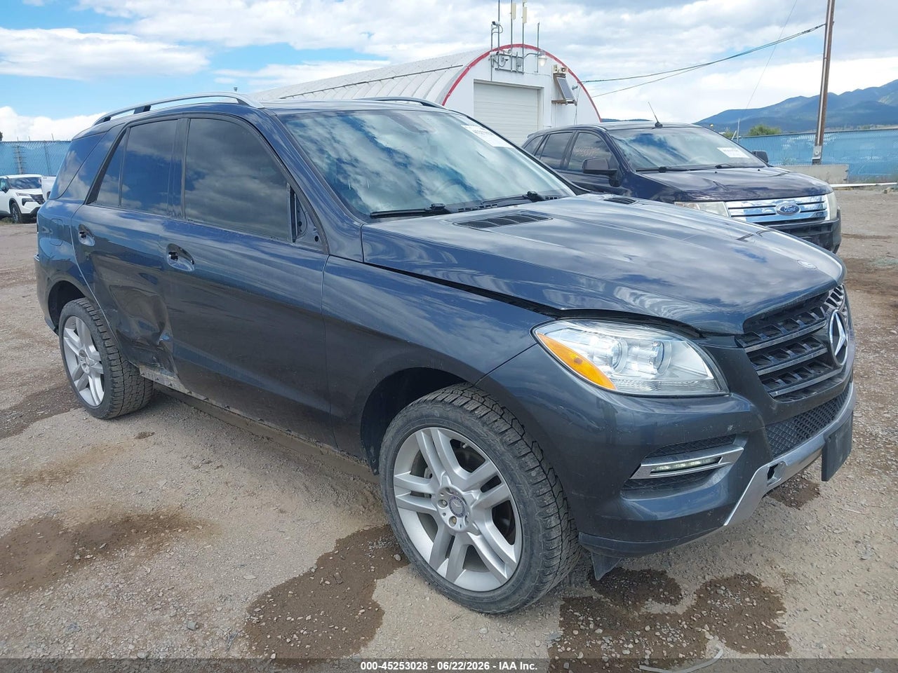 4JGDA5HB5FA****** · 2015 MERCEDES-BENZ ML 350 4MATIC