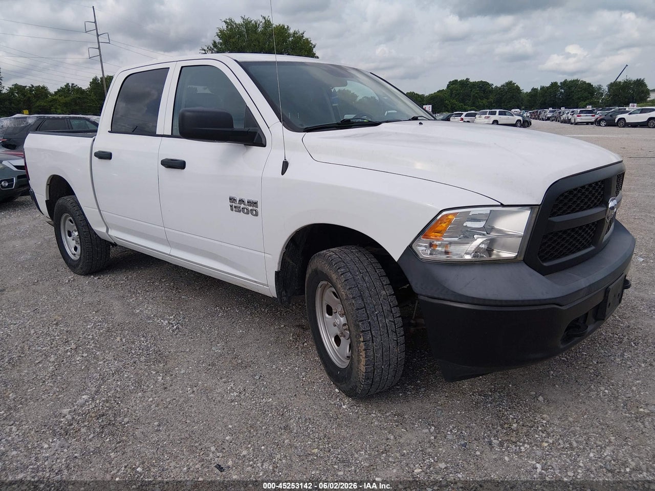 1C6RR7KGXJS****** · 2018 RAM 1500 TRADESMAN  4X4 5'7 BOX