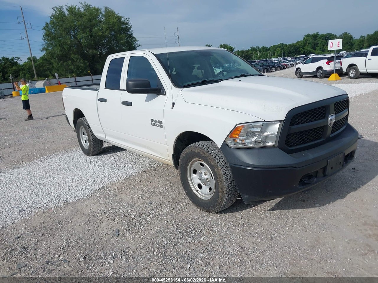 1C6RR7FG7JS****** · 2018 RAM 1500 TRADESMAN  4X4 6'4 BOX