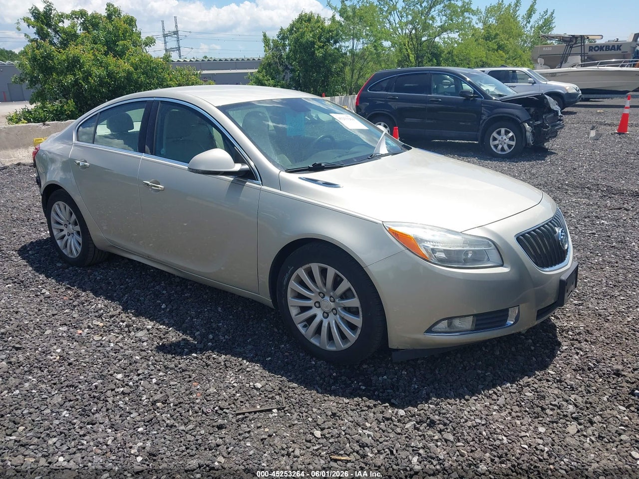 2G4GS5EV3D9****** · 2013 BUICK REGAL TURBO - PREMIUM 1
