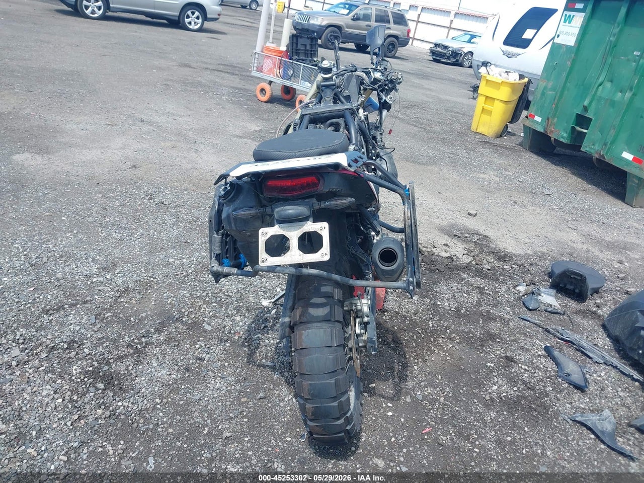 2021 YAMAHA XTZ690 · 6/11