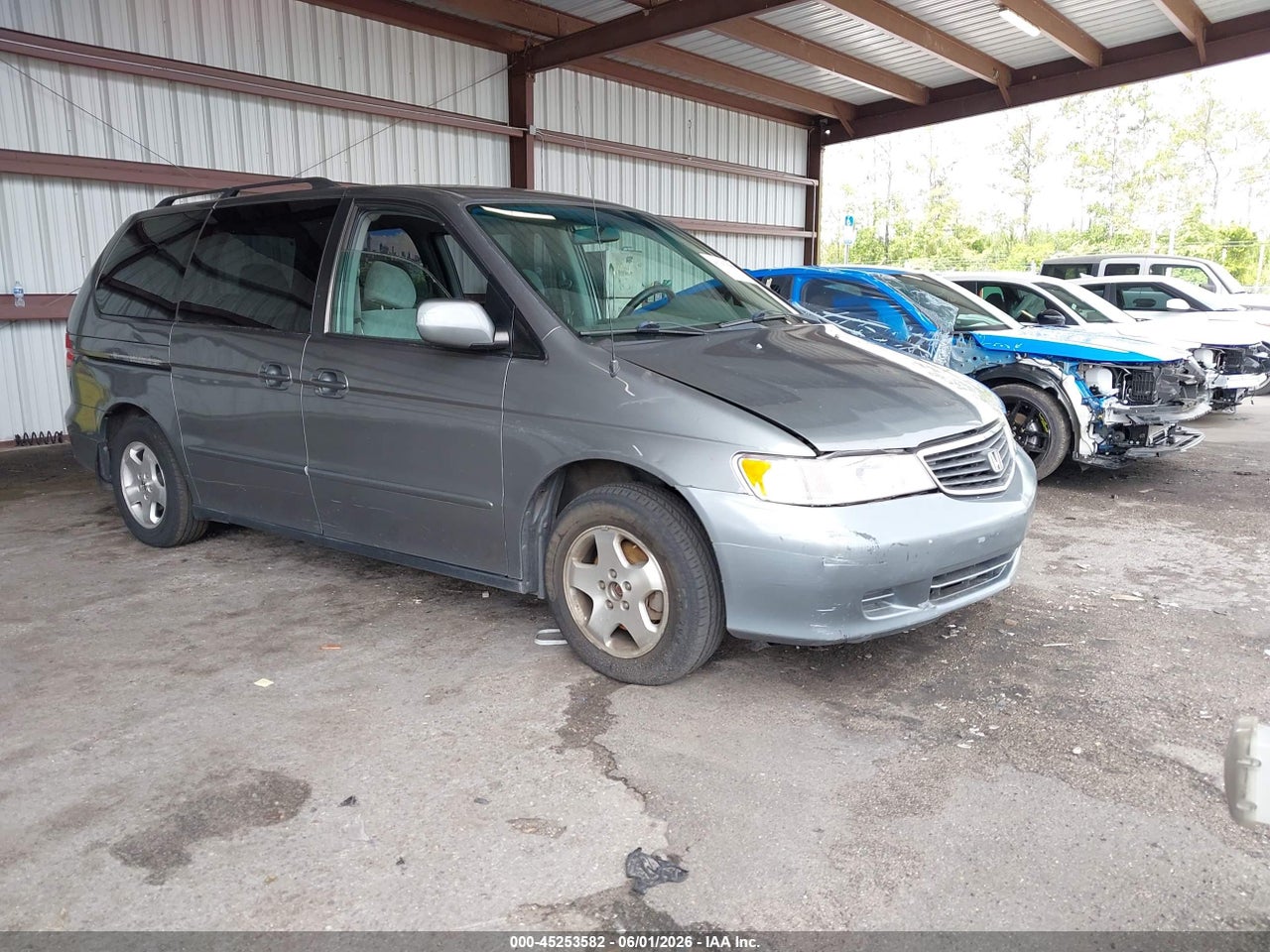 2HKRL18651H****** · 2001 HONDA ODYSSEY EX