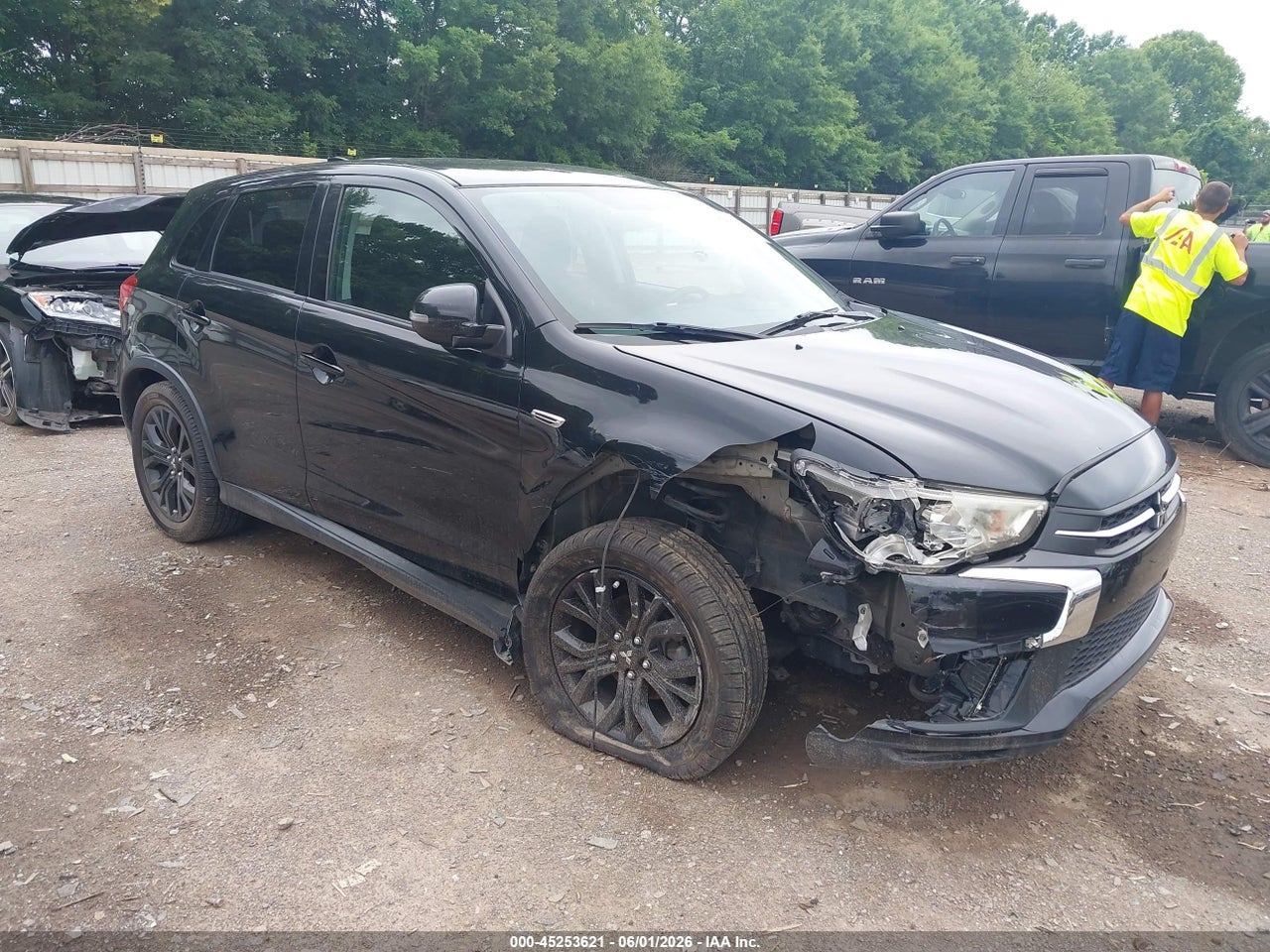 JA4AP3AU6KU****** · 2019 MITSUBISHI OUTLANDER SPORT 2.0 LE