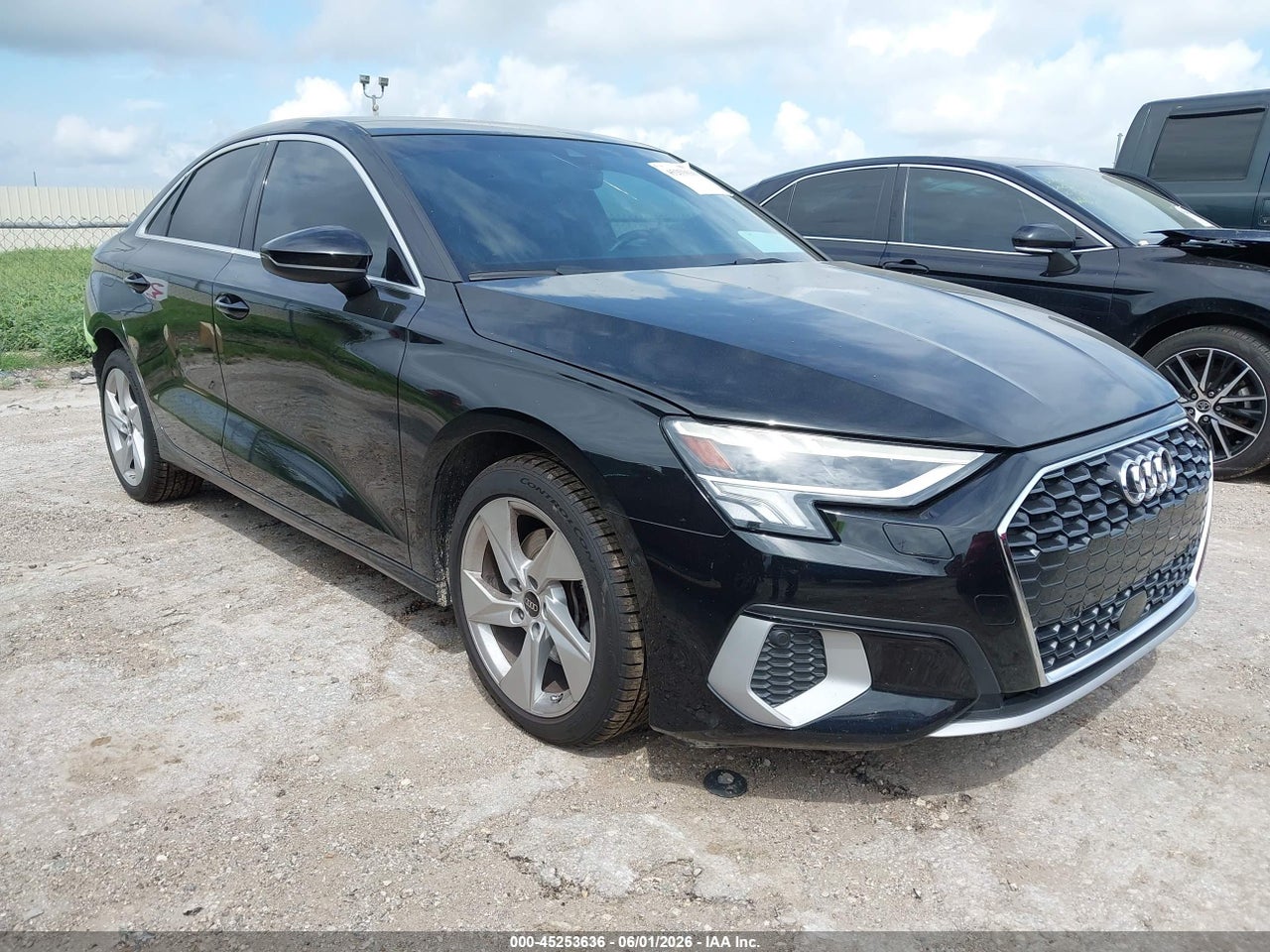 WAUAUDGY4PA****** · 2023 AUDI A3 PREMIUM 40 TFSI FRONT-WHEEL DRIVE S TRONIC