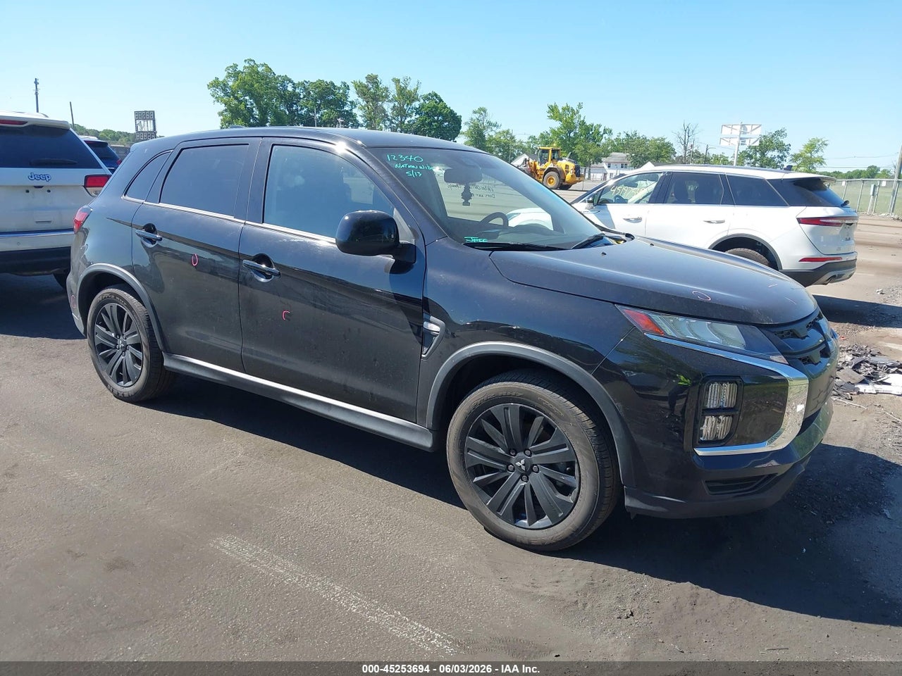 JA4ARUAU6SU****** · 2025 MITSUBISHI OUTLANDER SPORT 2.0 LE AWC