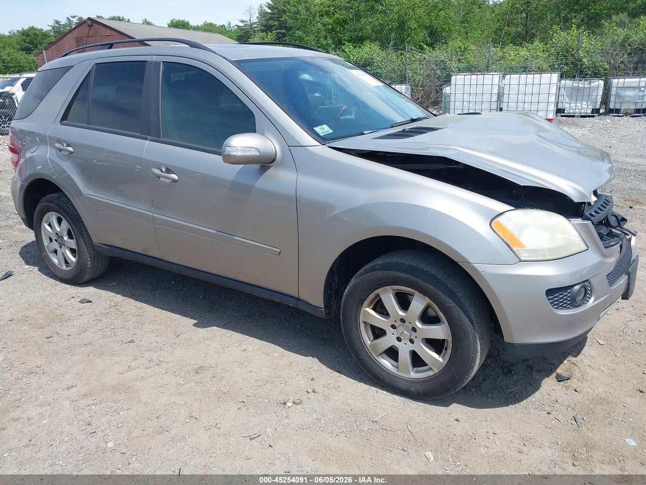 4JGBB86E56A****** · 2006 MERCEDES-BENZ ML 350 4MATIC