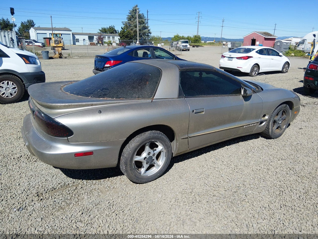 2002 PONTIAC FIREBIRD · 4/11