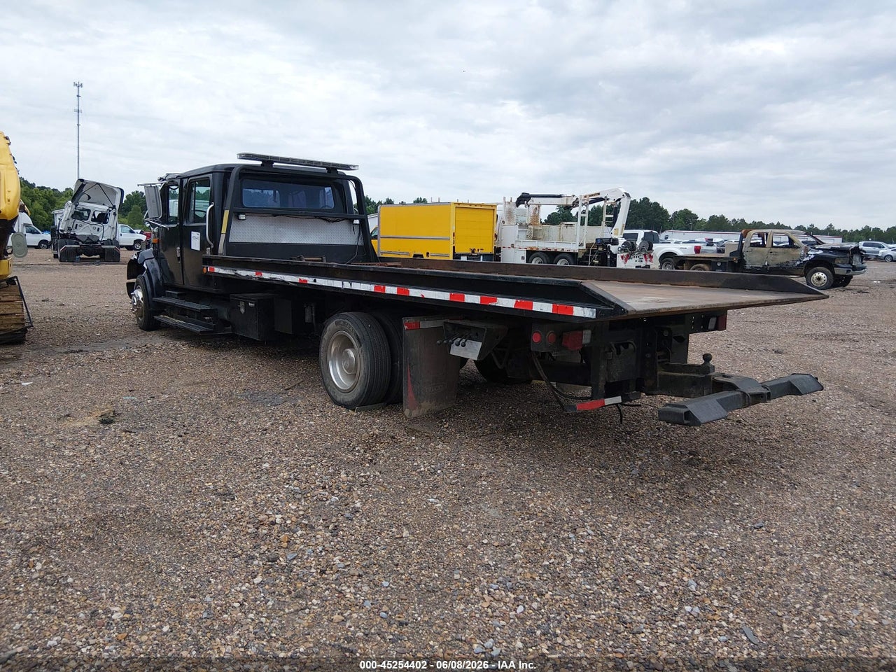 1996 INTERNATIONAL 4000 4700 · 3/4