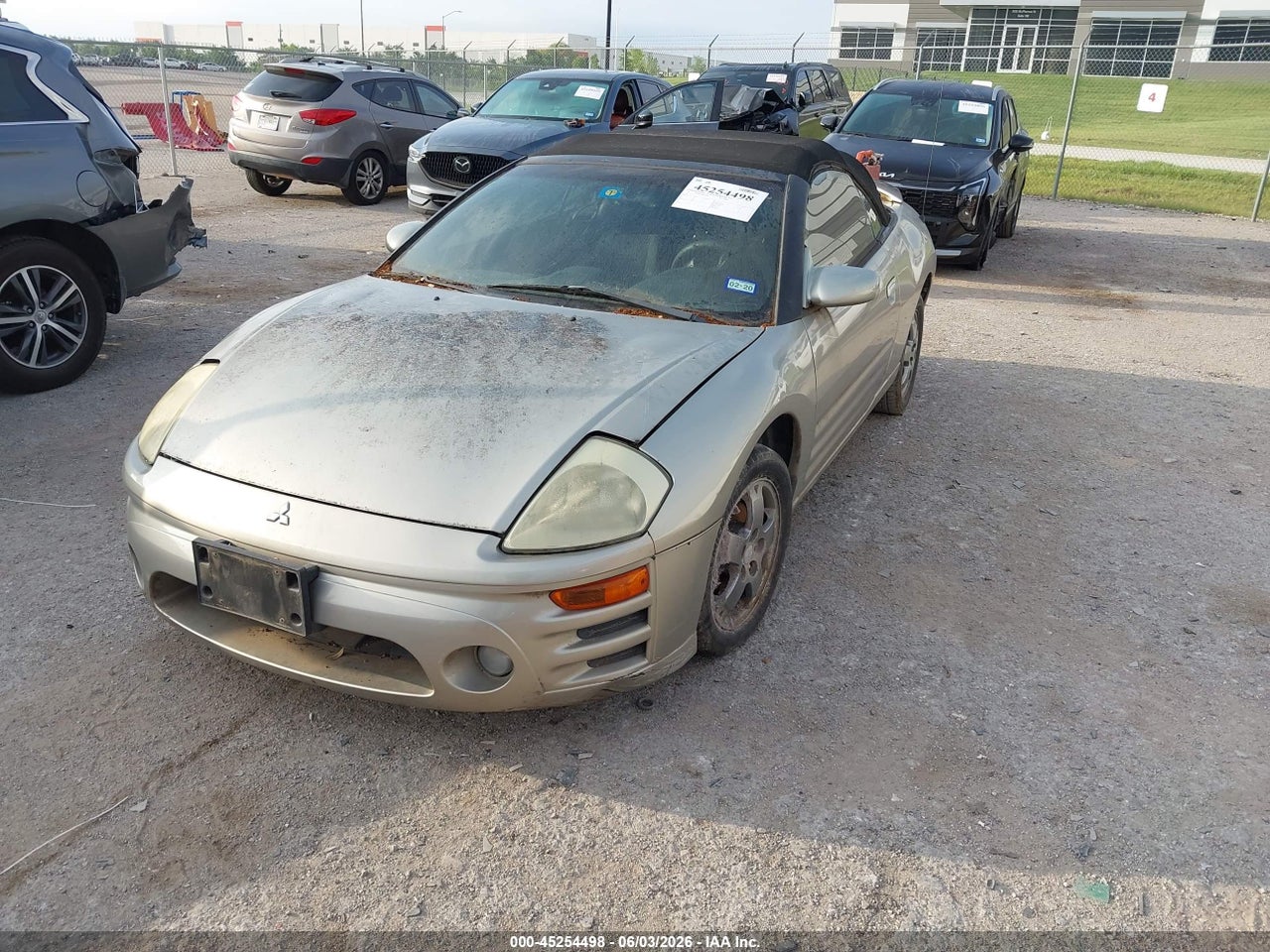 2005 MITSUBISHI ECLIPSE SPYDER GS · 2/10
