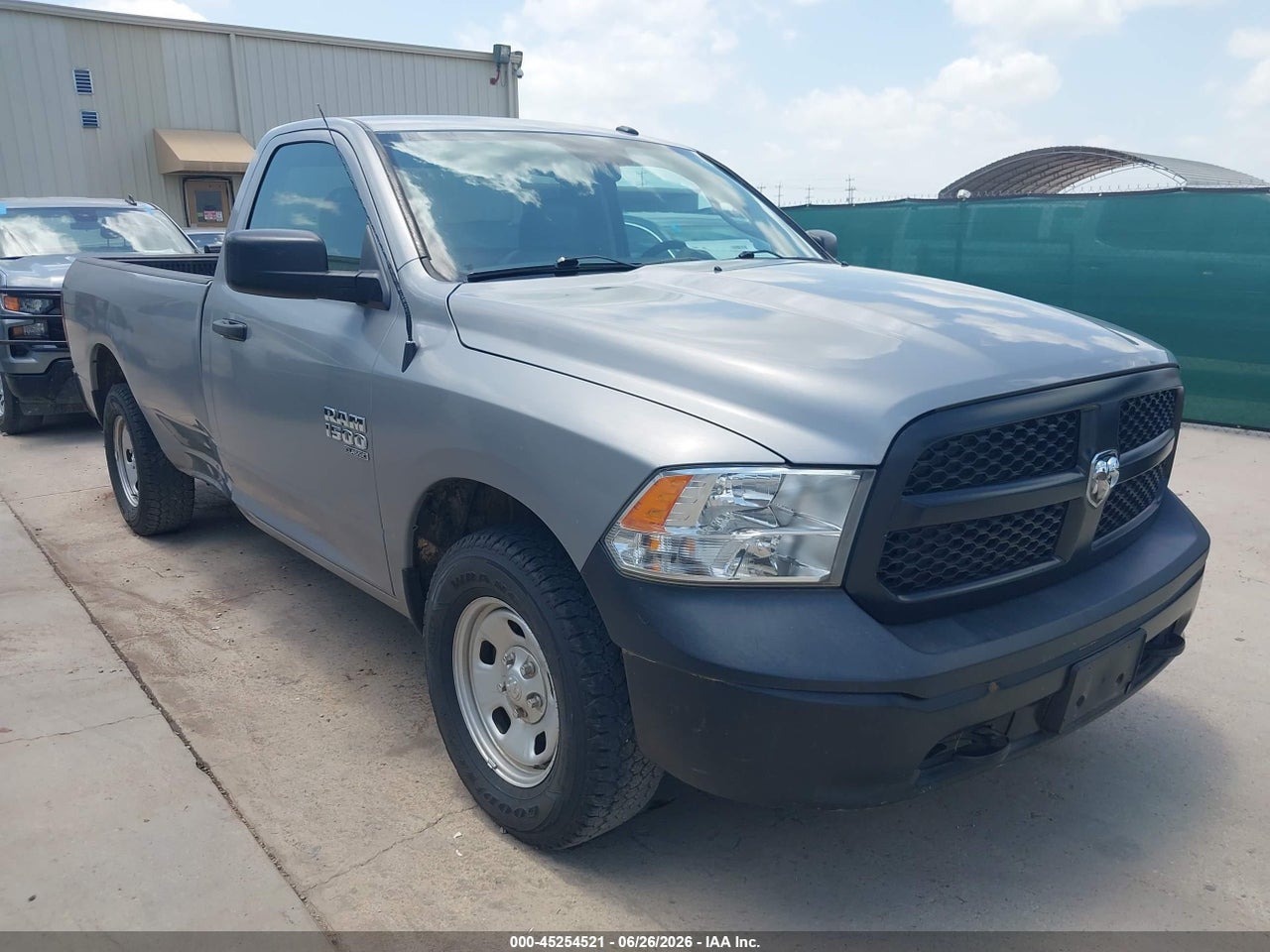 3C6JR7DG0MG****** · 2021 RAM 1500 CLASSIC TRADESMAN  4X4 8' BOX