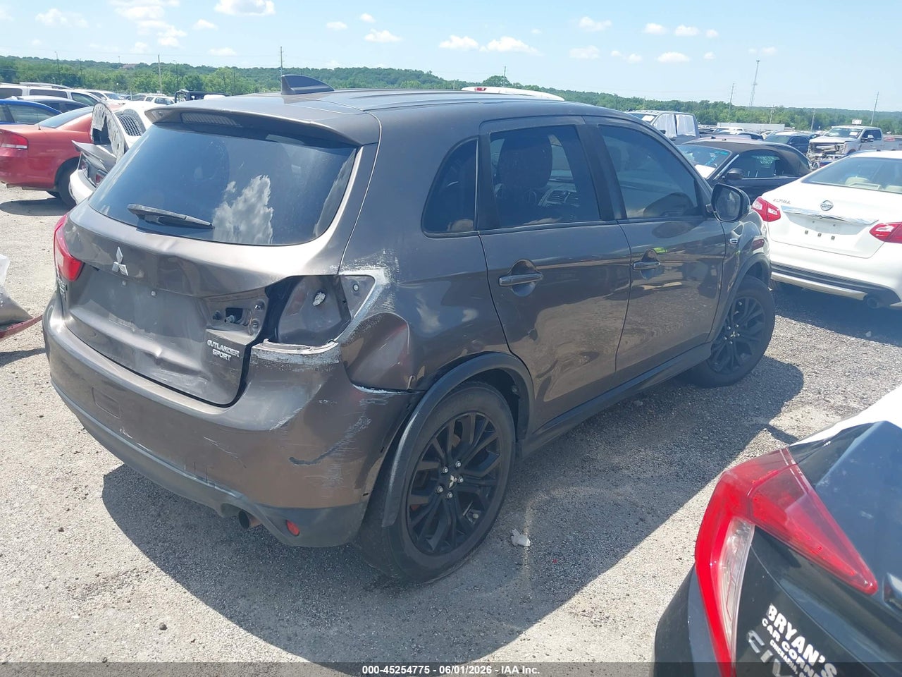 2017 MITSUBISHI OUTLANDER SPORT 2.0 LE · 4/11
