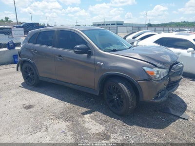 2017 MITSUBISHI OUTLANDER SPORT 2.0 LE