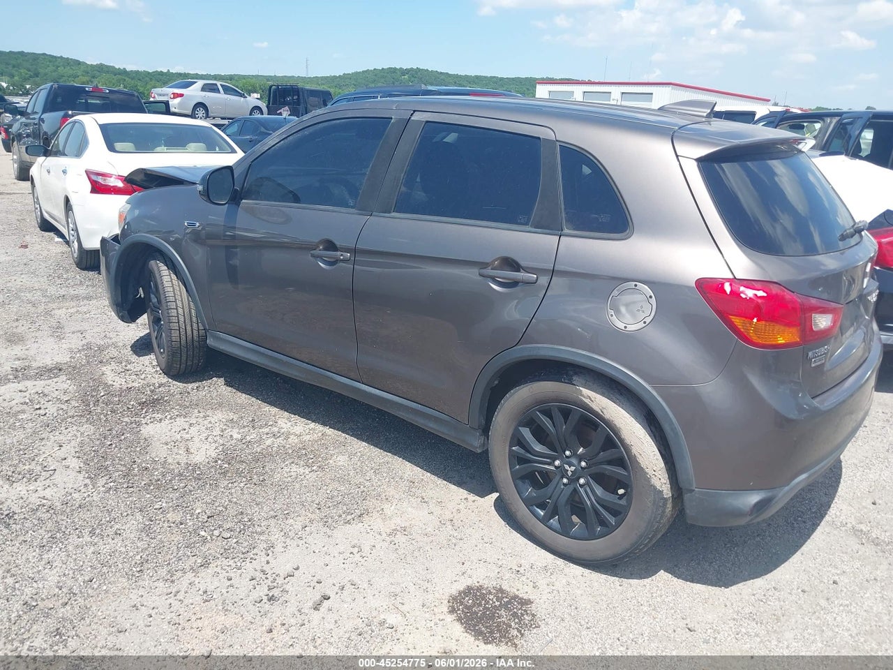 2017 MITSUBISHI OUTLANDER SPORT 2.0 LE · 3/11
