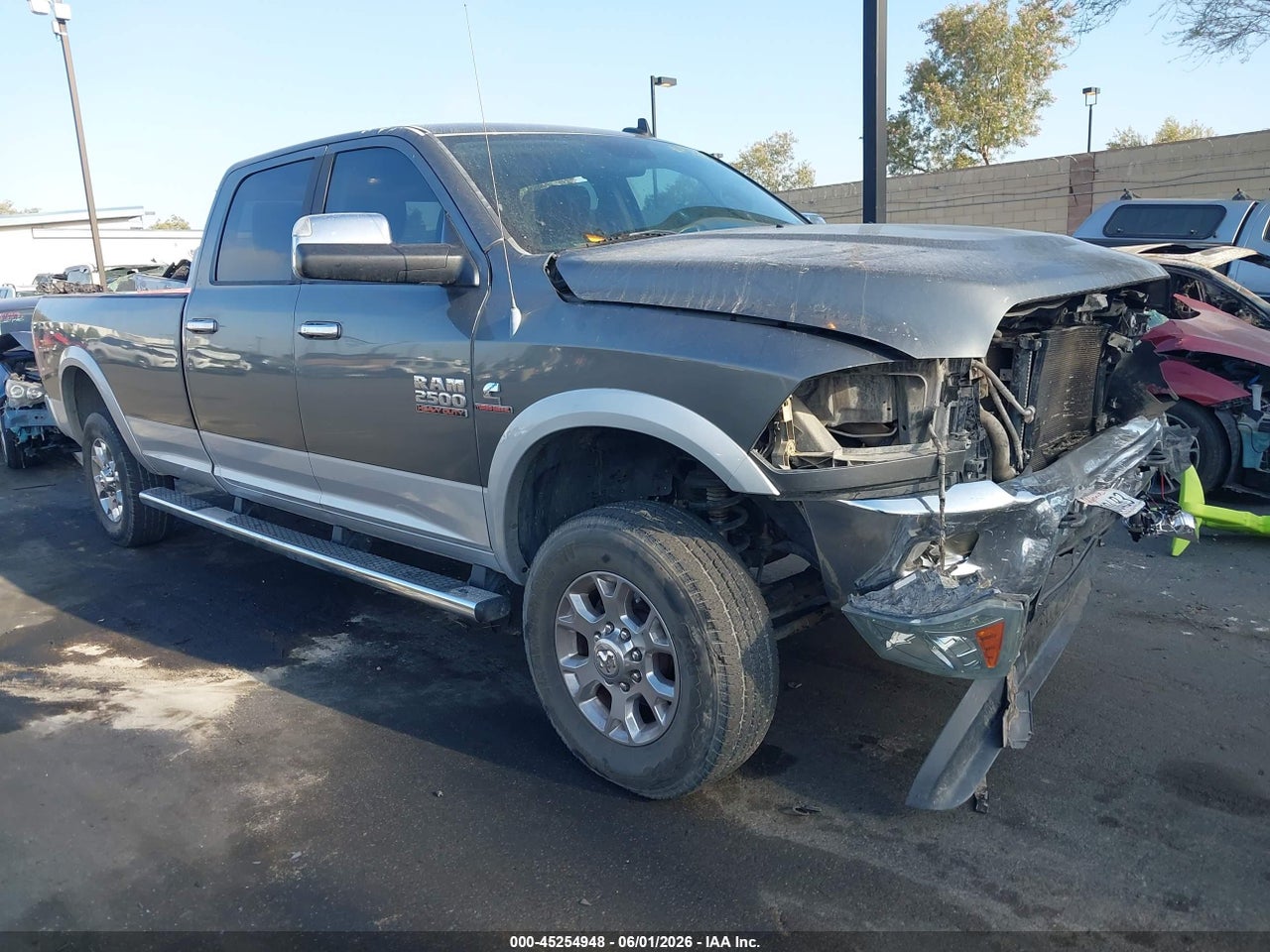 3C6UR5KL1DG****** · 2013 RAM 2500 LARAMIE