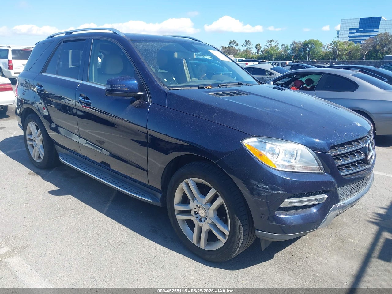 4JGDA5JB8FA****** · 2015 MERCEDES-BENZ ML 350