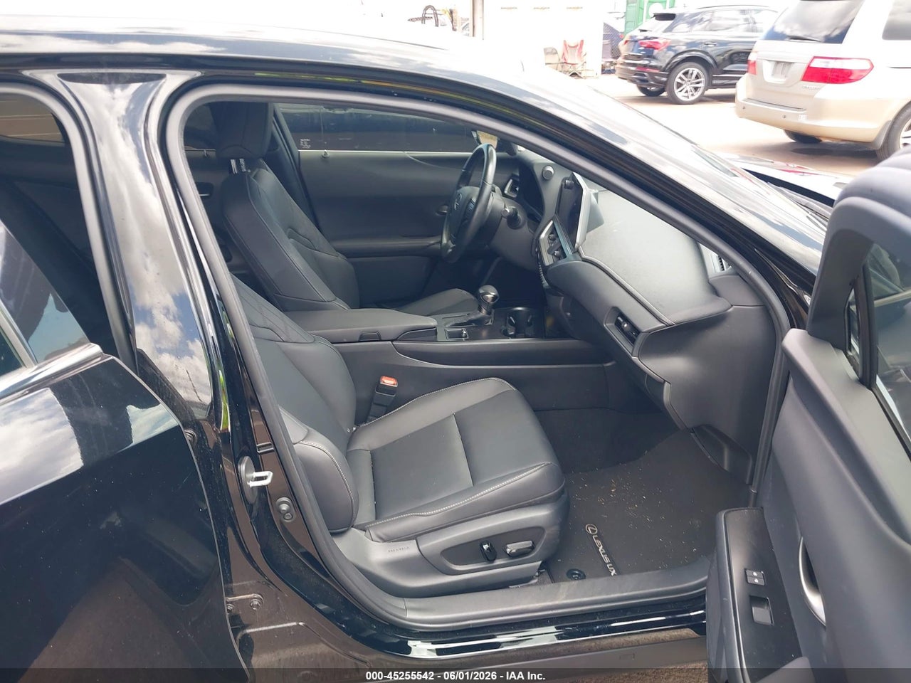 JTHX6JBH6P2****** · 2023 LEXUS UX 250H · 5/11