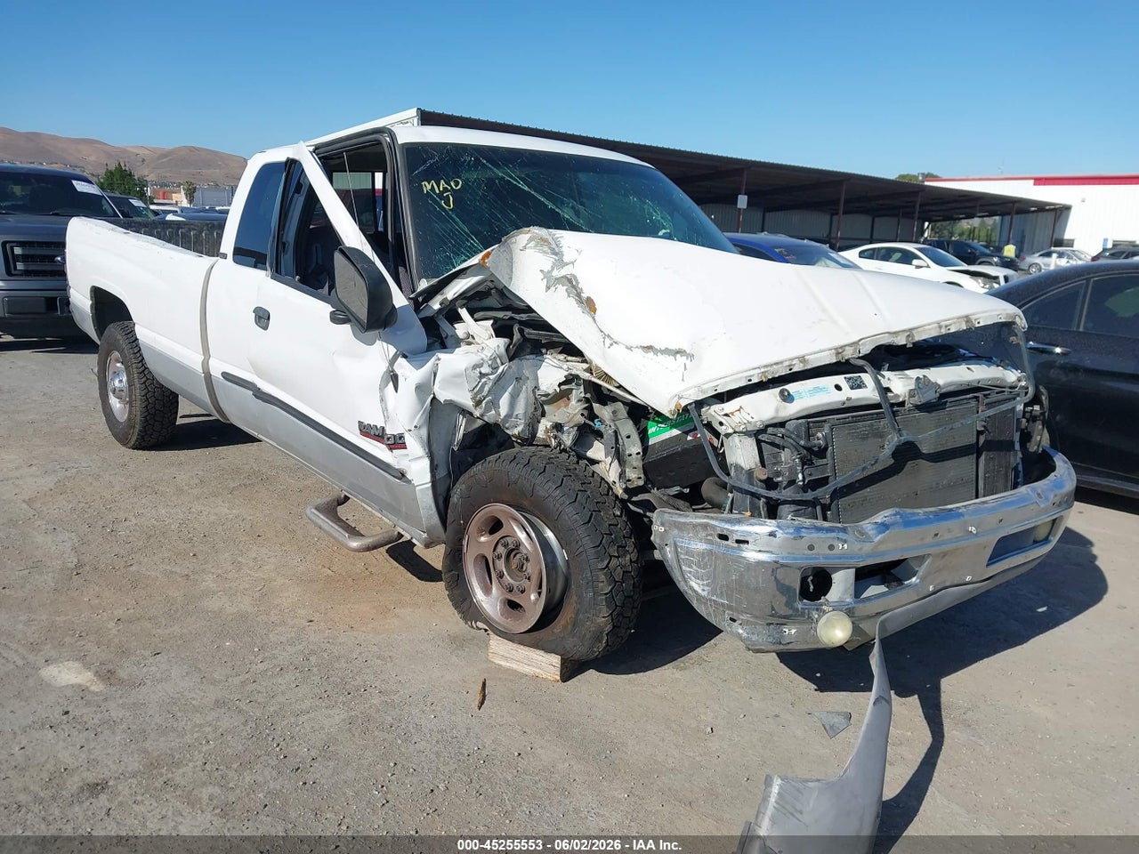 3B7KC23632M****** · 2002 DODGE RAM 2500 ST