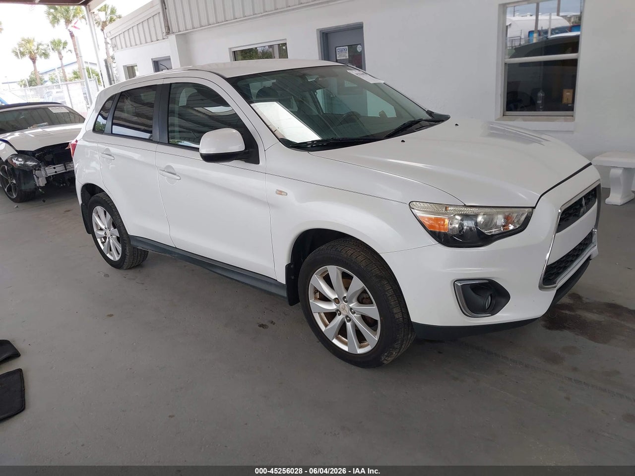 4A4AP3AU9EE****** · 2014 MITSUBISHI OUTLANDER SPORT ES