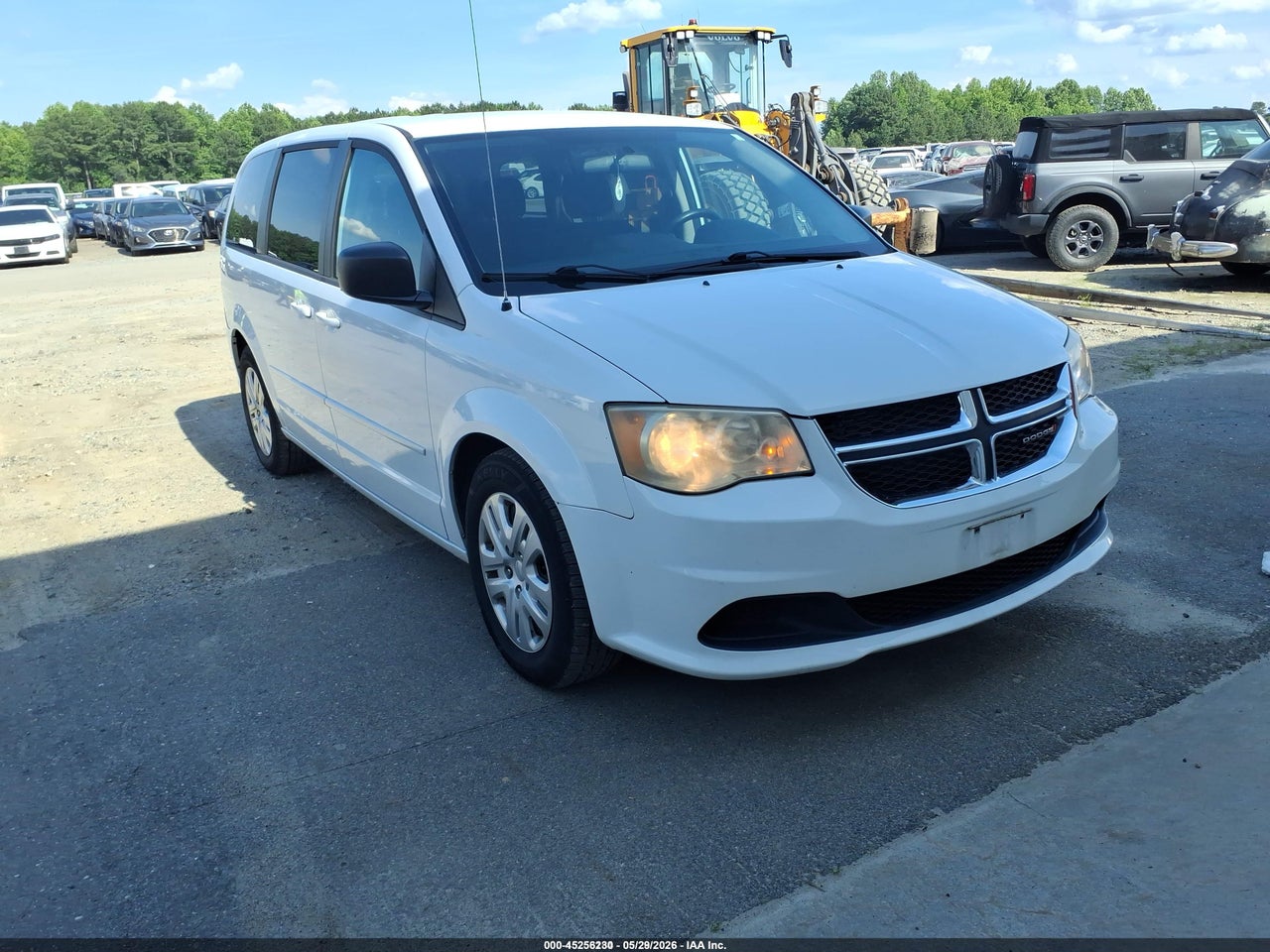2C4RDGBG4GR****** · 2016 DODGE GRAND CARAVAN SE