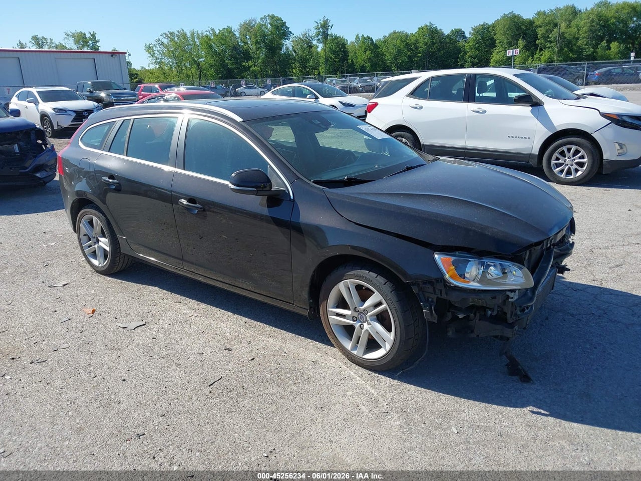 YV140MEB9F1****** · 2015 VOLVO V60 T5 PREMIER