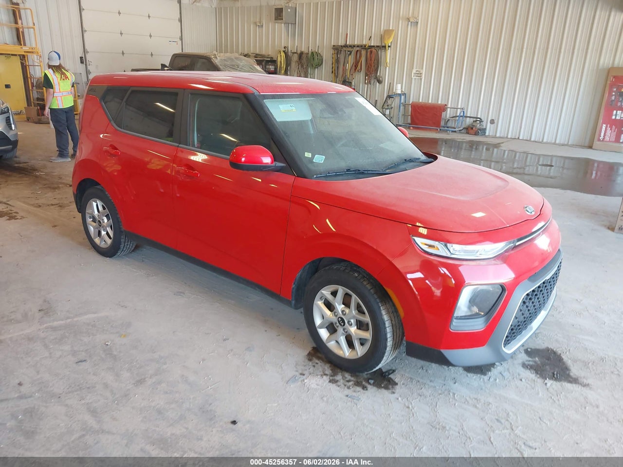 KNDJ23AU8M7****** · 2021 KIA SOUL S