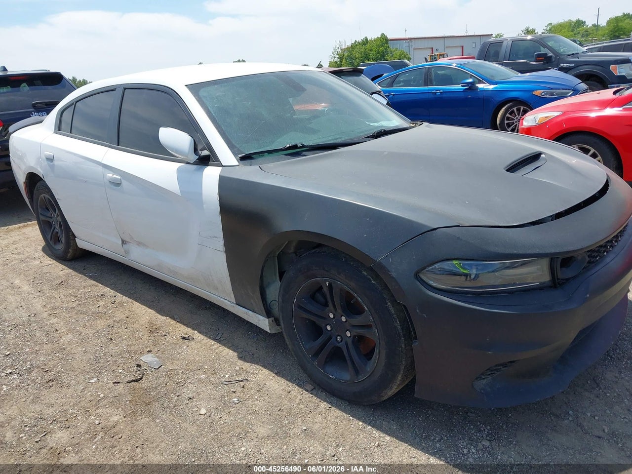 2C3CDXBG7HH****** · 2017 DODGE CHARGER SE RWD