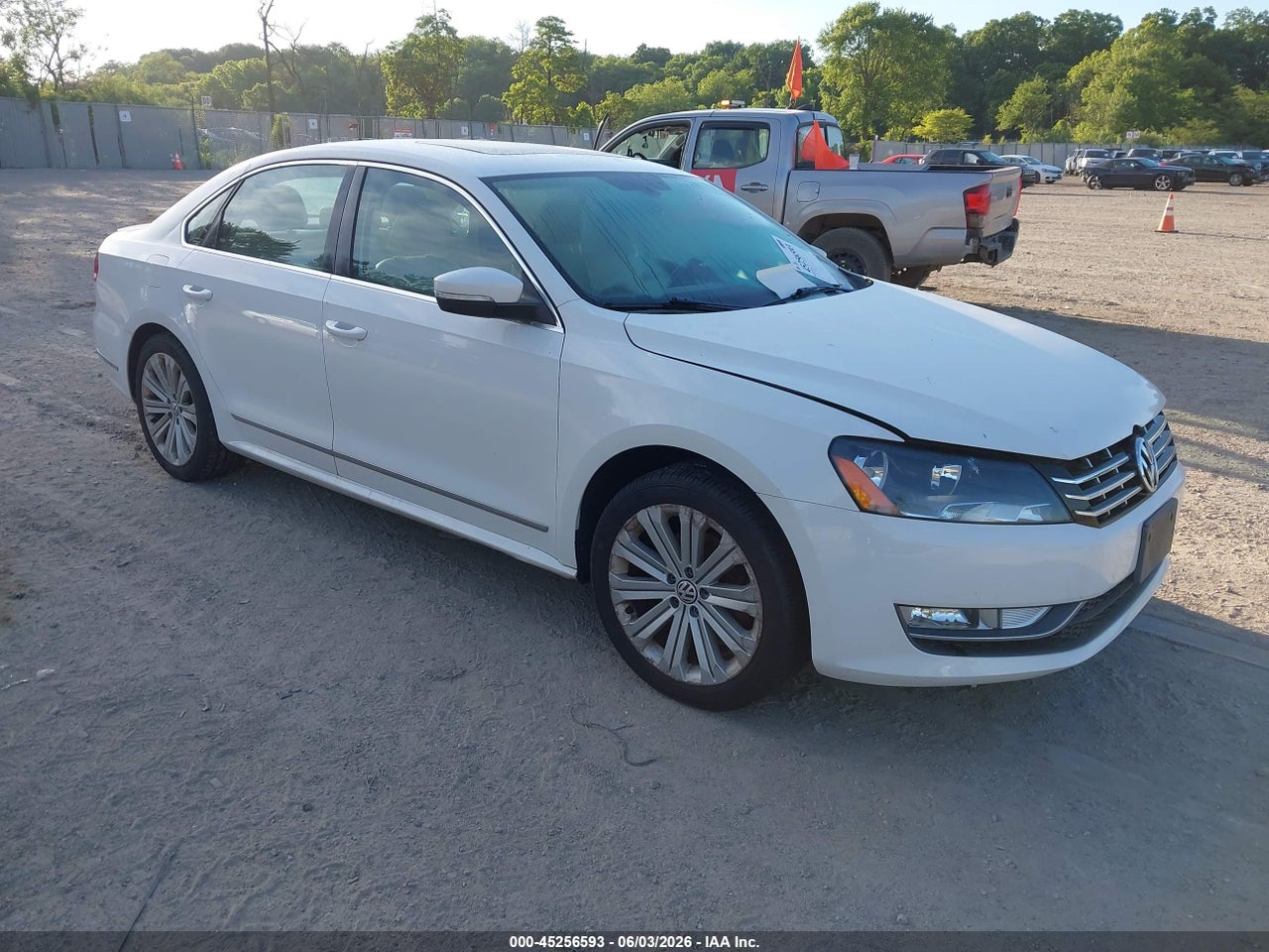 1VWCM7A37DC****** · 2013 VOLKSWAGEN PASSAT 3.6L V6 SEL PREMIUM