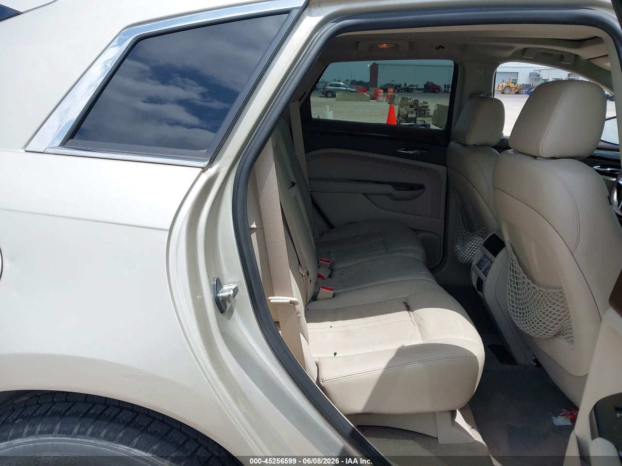 3GYFNBE3XGS****** · 2016 CADILLAC SRX LUXURY COLLECTION · 8/11