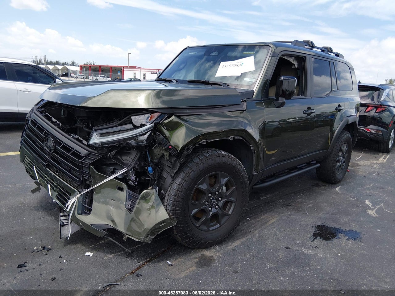 2024 LEXUS GX 550 OVERTRAIL · 2/11