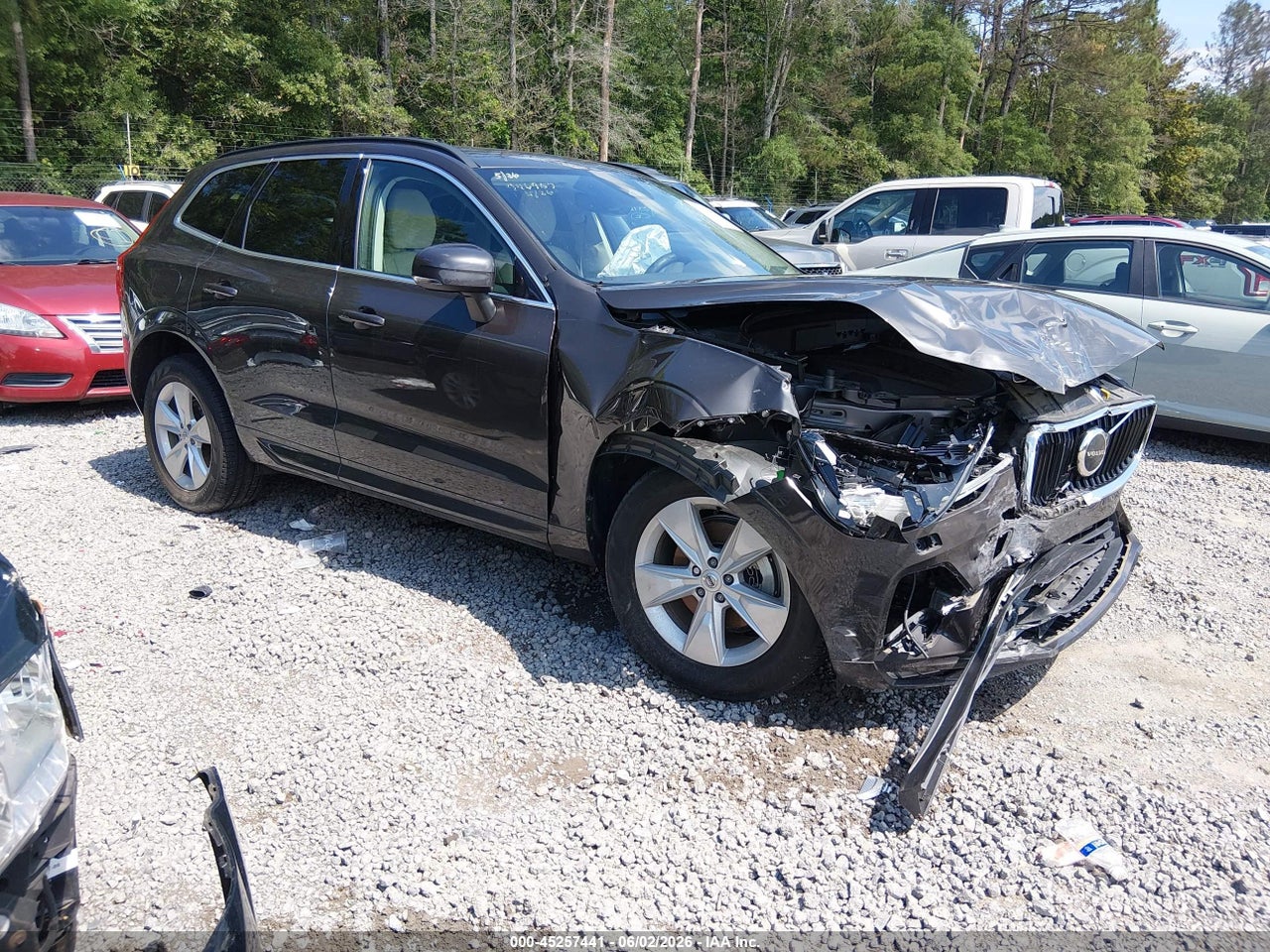 YV4L12RK3N1****** · 2022 VOLVO XC60 B5 MOMENTUM