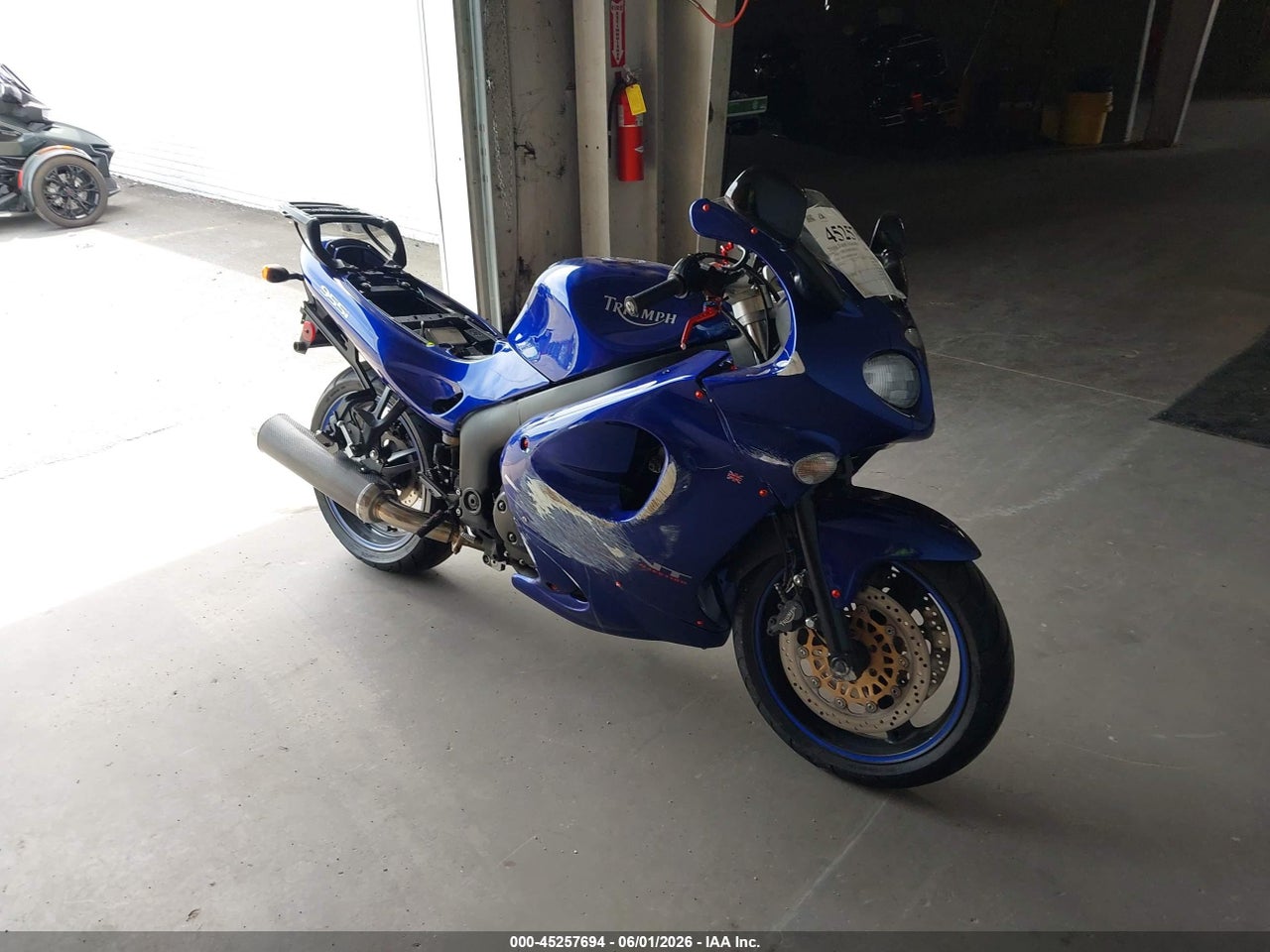 SMT600FS92J****** · 2002 TRIUMPH MOTORCYCLE SPRINT ST