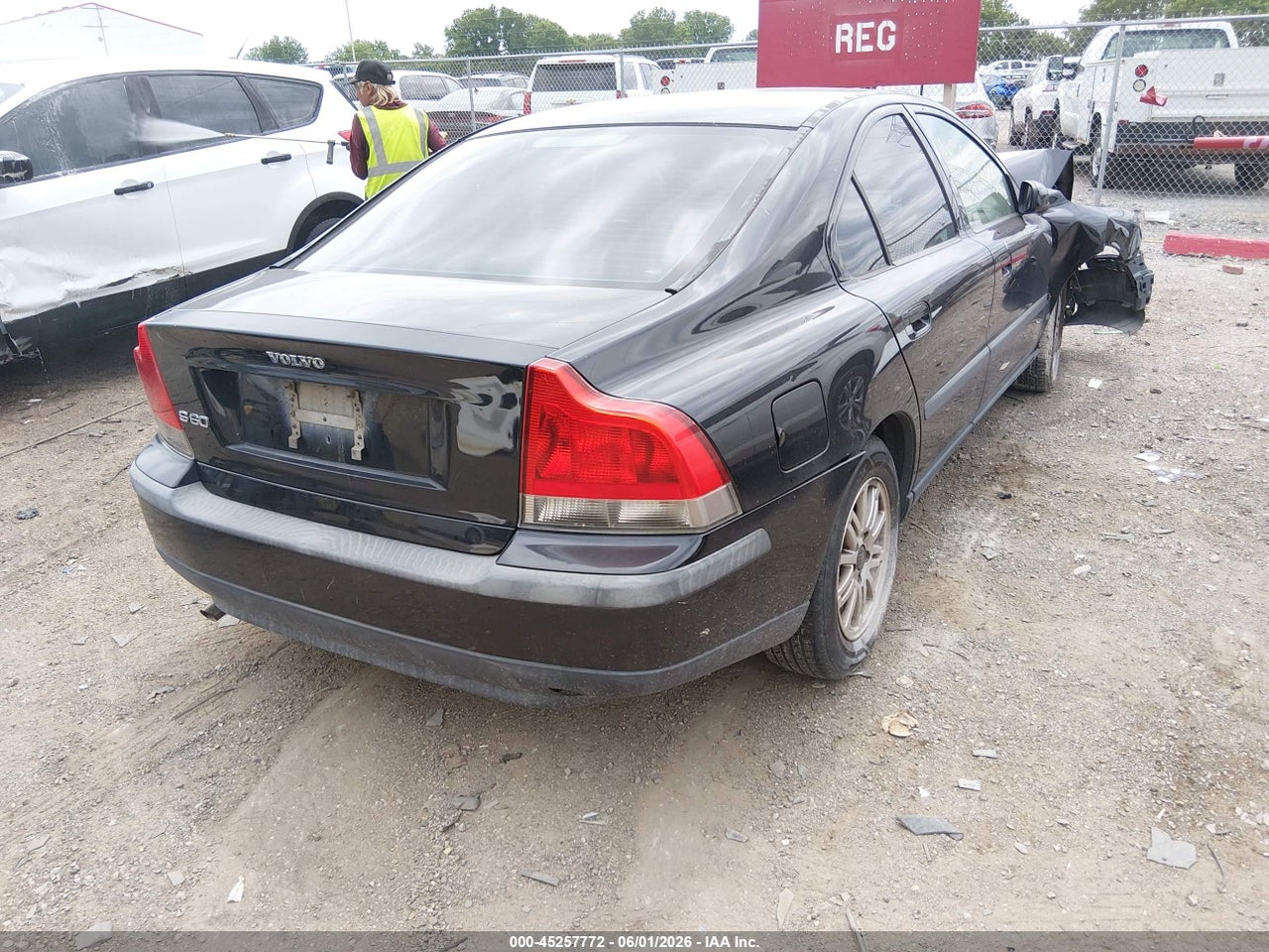 2004 VOLVO S60 2.4 · 4/11