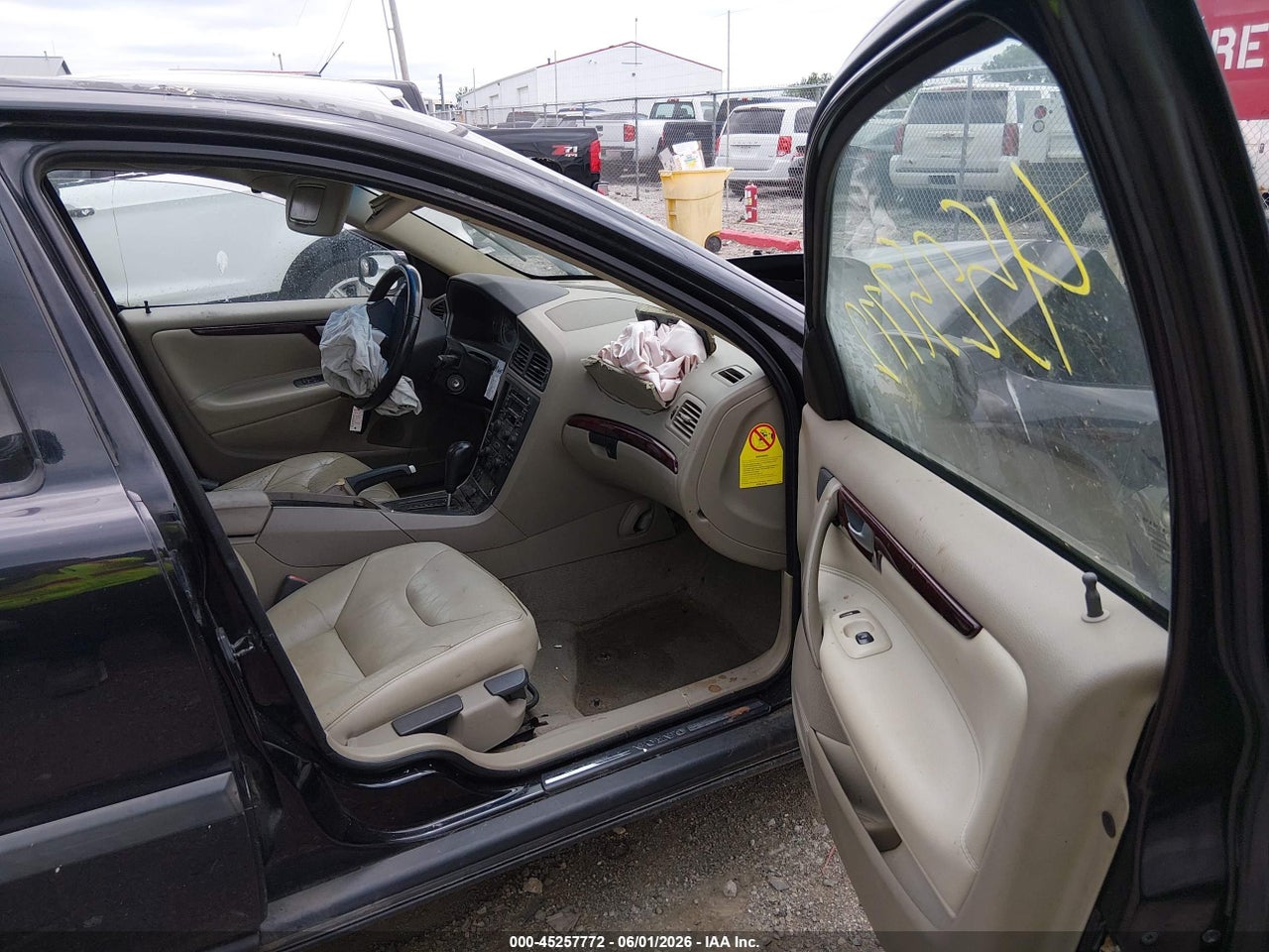 2004 VOLVO S60 2.4 · 5/11