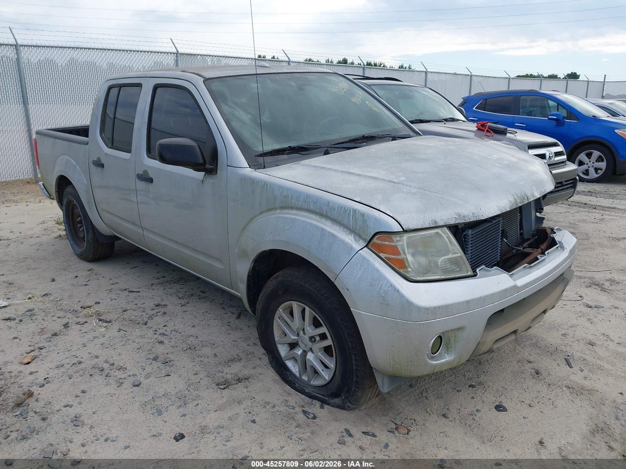 1N6AD0ER8FN****** · 2015 NISSAN FRONTIER SV