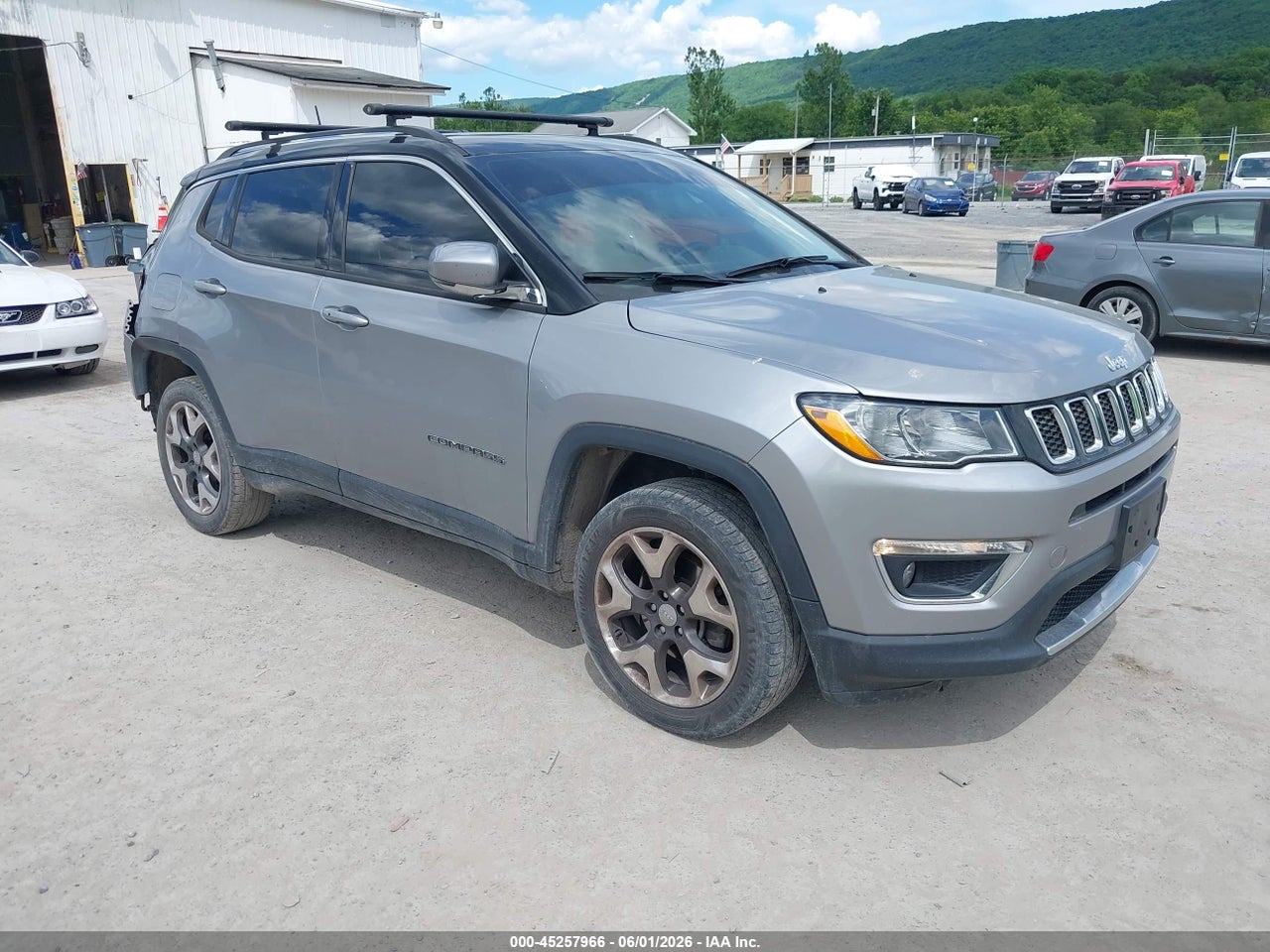 3C4NJDCB4JT****** · 2018 JEEP COMPASS LIMITED 4X4
