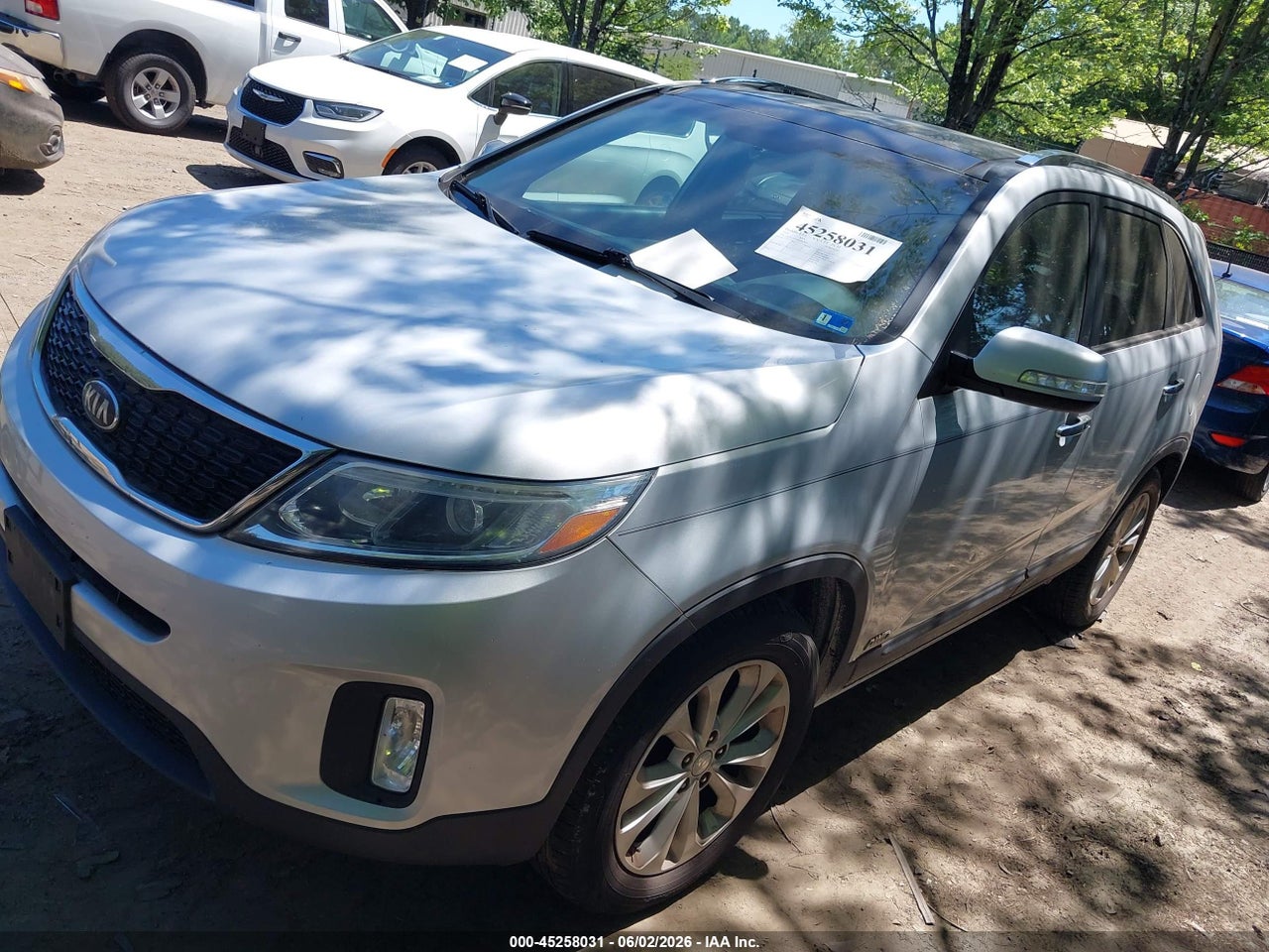 2014 KIA SORENTO EX V6 · 2/11