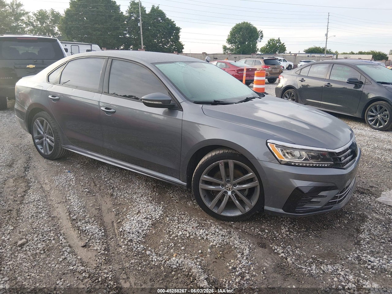 1VWAA7A37JC****** · 2018 VOLKSWAGEN PASSAT 2.0T R-LINE/2.0T S