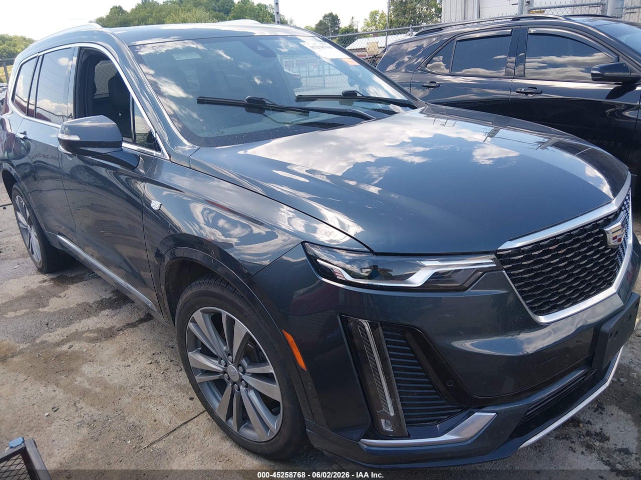 1GYKPDRS7LZ****** · 2020 CADILLAC XT6 PREMIUM LUXURY