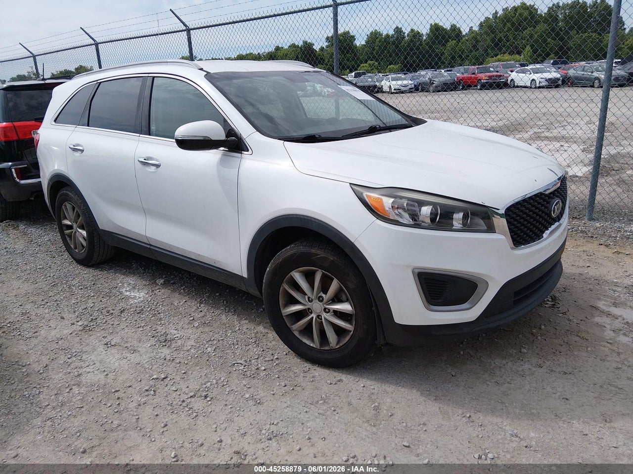 5XYPG4A34JG****** · 2018 KIA SORENTO 2.4L LX