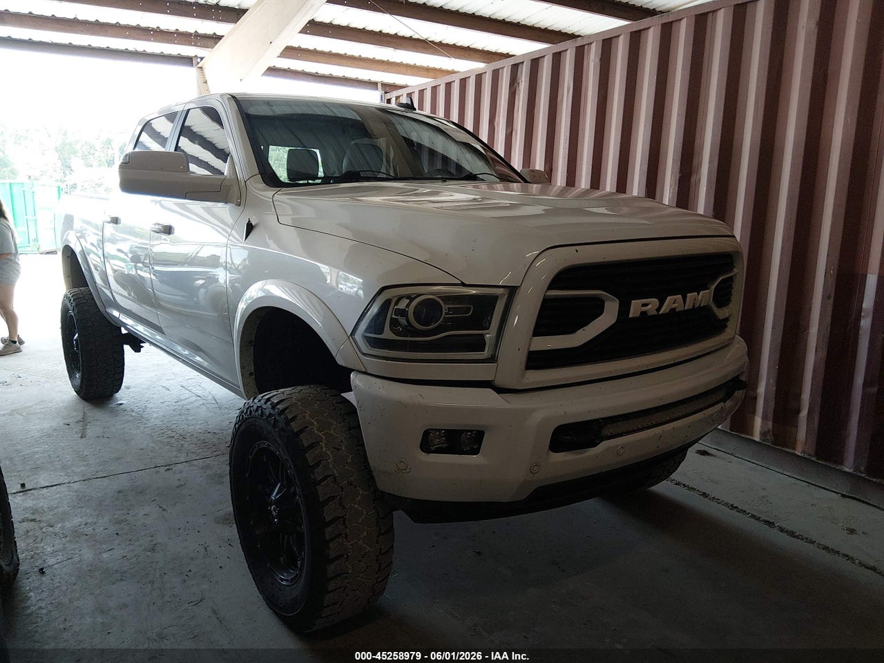 3C6UR5GL5GG****** · 2016 RAM 2500 LARAMIE LONGHORN