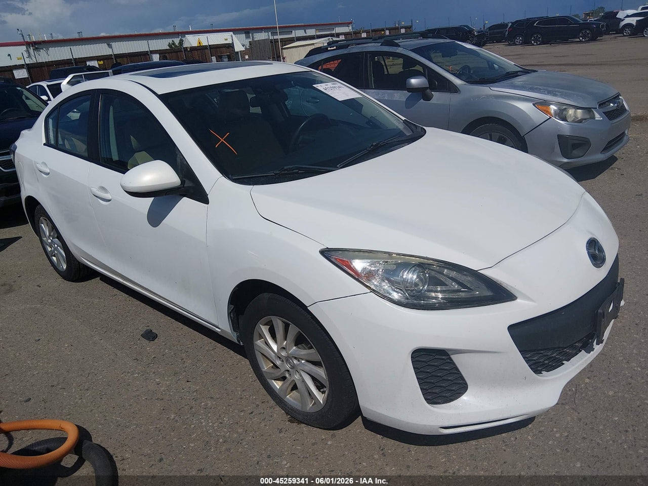 JM1BL1W88C1****** · 2012 MAZDA MAZDA3 I GRAND TOURING
