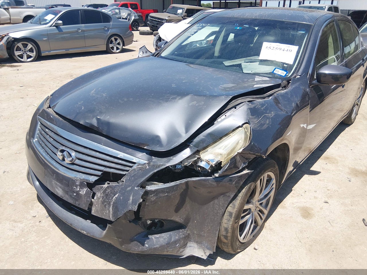 2013 INFINITI G37 JOURNEY · 6/11