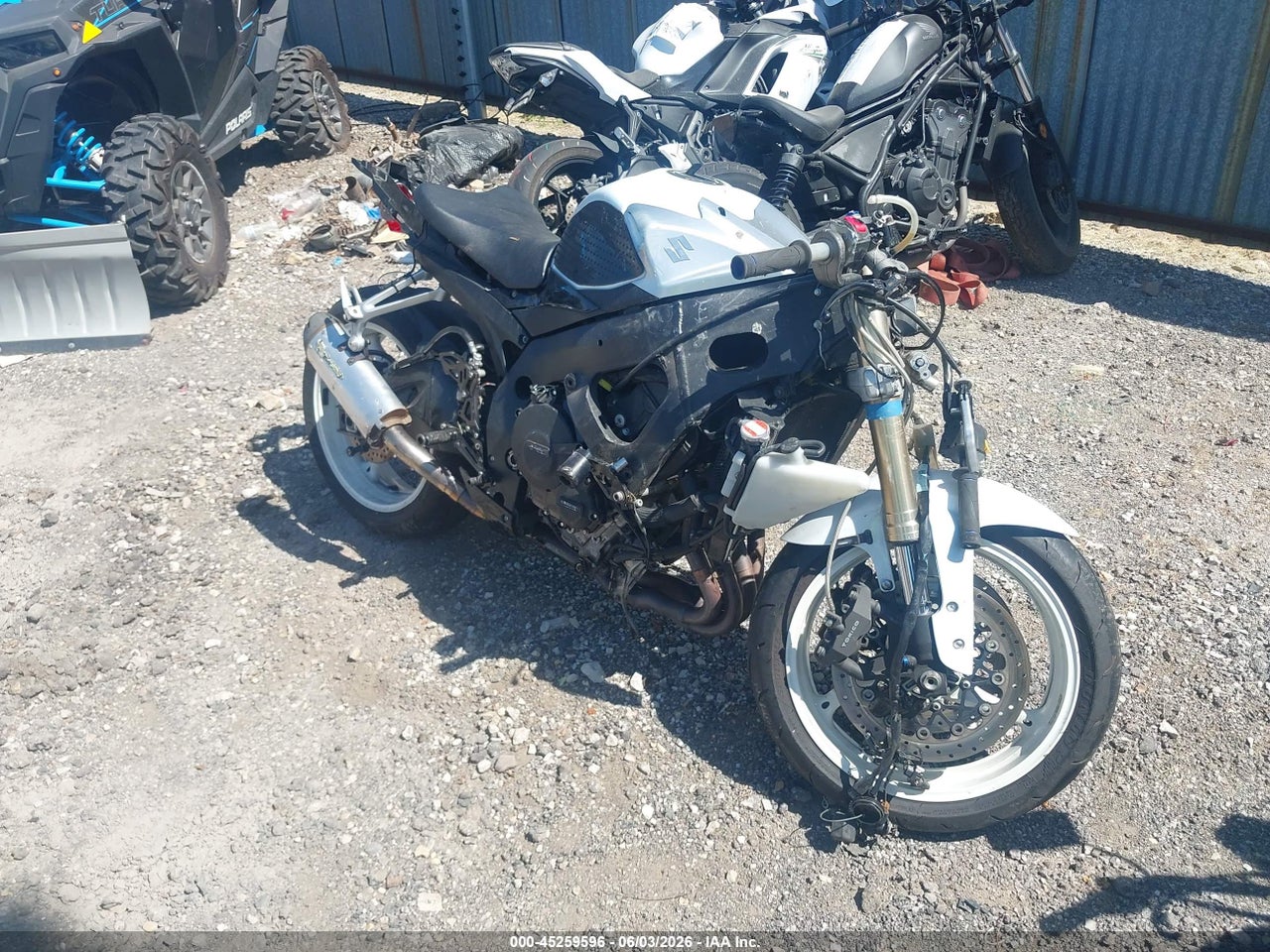JS1GN7EA682****** · 2008 SUZUKI GSX-R600