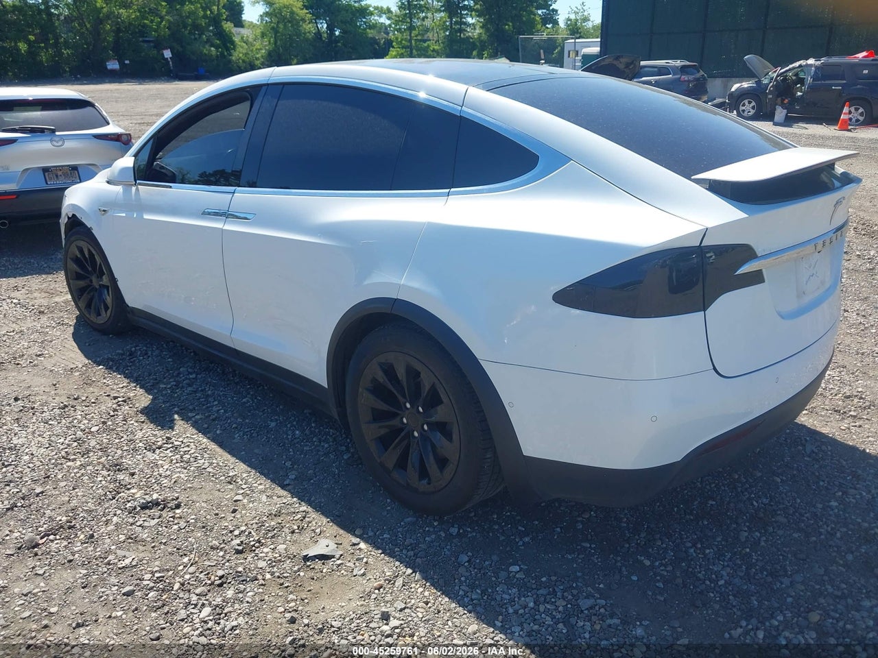 2016 TESLA MODEL X 60D/70D/75D/90D/P100D · 3/10