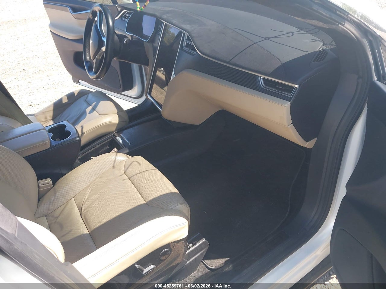 2016 TESLA MODEL X 60D/70D/75D/90D/P100D · 5/10