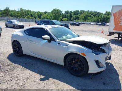 JF1ZNAA10G8****** · 2016 SCION FR-S