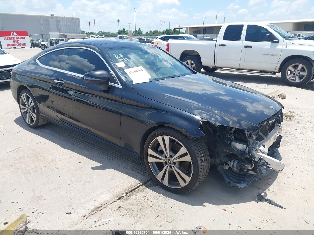 WDDWJ4JB3HF****** · 2017 MERCEDES-BENZ C 300