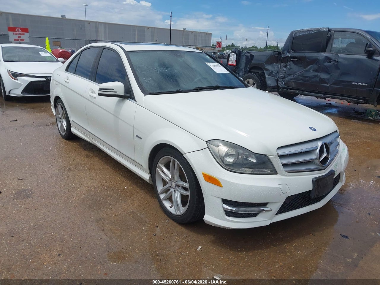 WDDGF4HB9CR****** · 2012 MERCEDES-BENZ C 250 LUXURY/SPORT